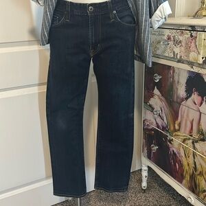 listing-status-banner